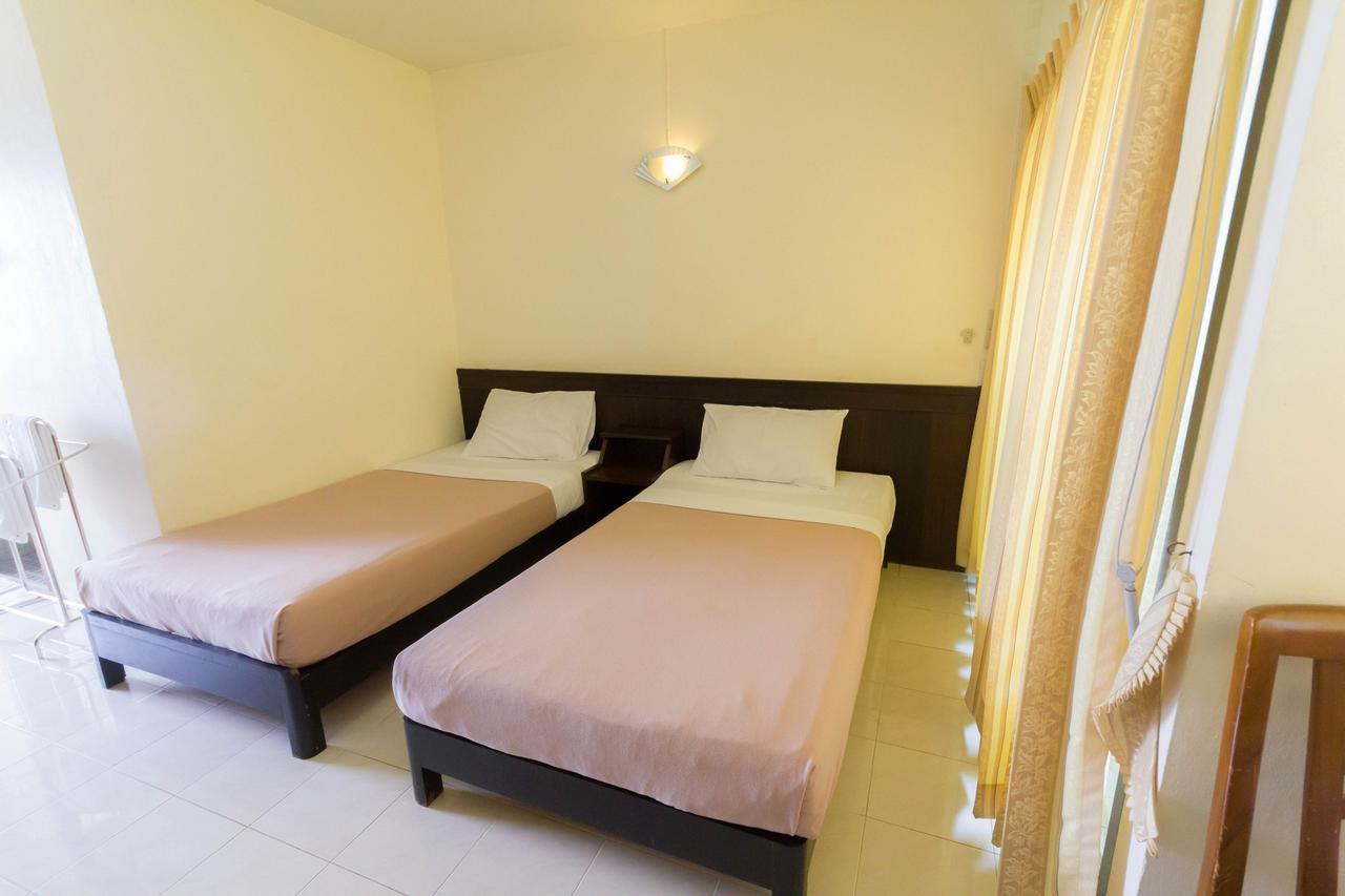 Mont Talay Hotel Prachuap Khiri Khan Exteriör bild